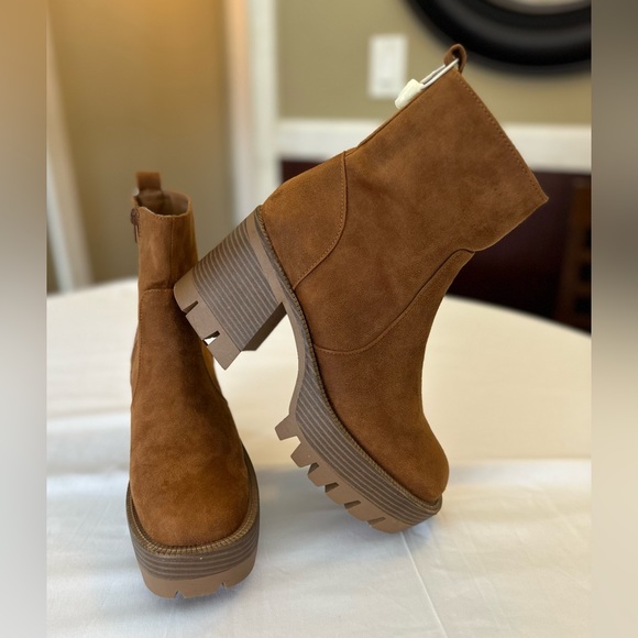 Forever 21 Shoes - Forever 21 Platform Booties / NEW